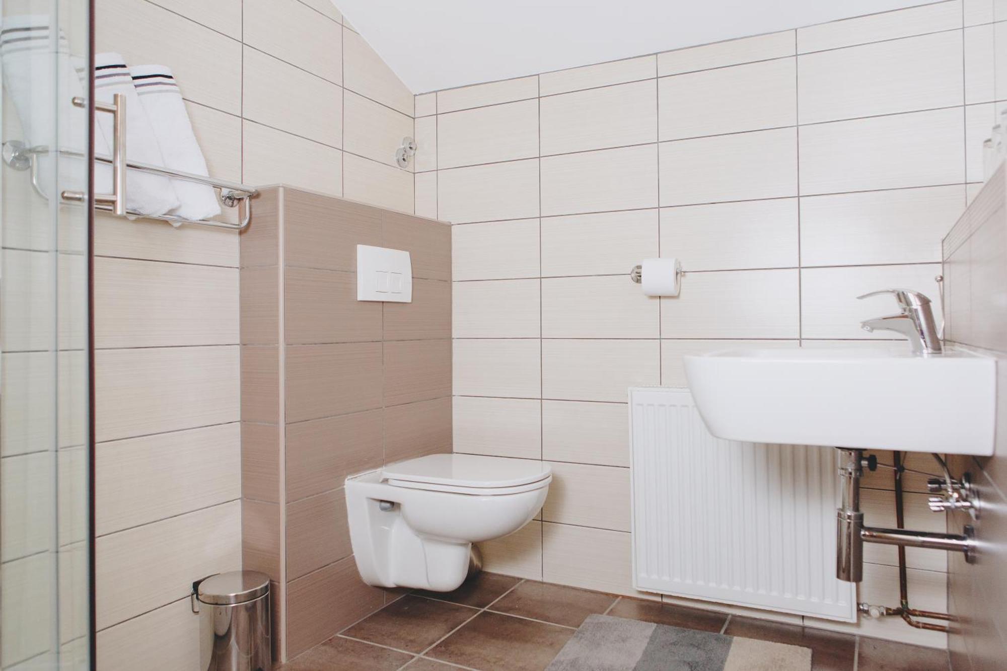 Gostisce Krivograd Hotel Prevalje Cameră foto