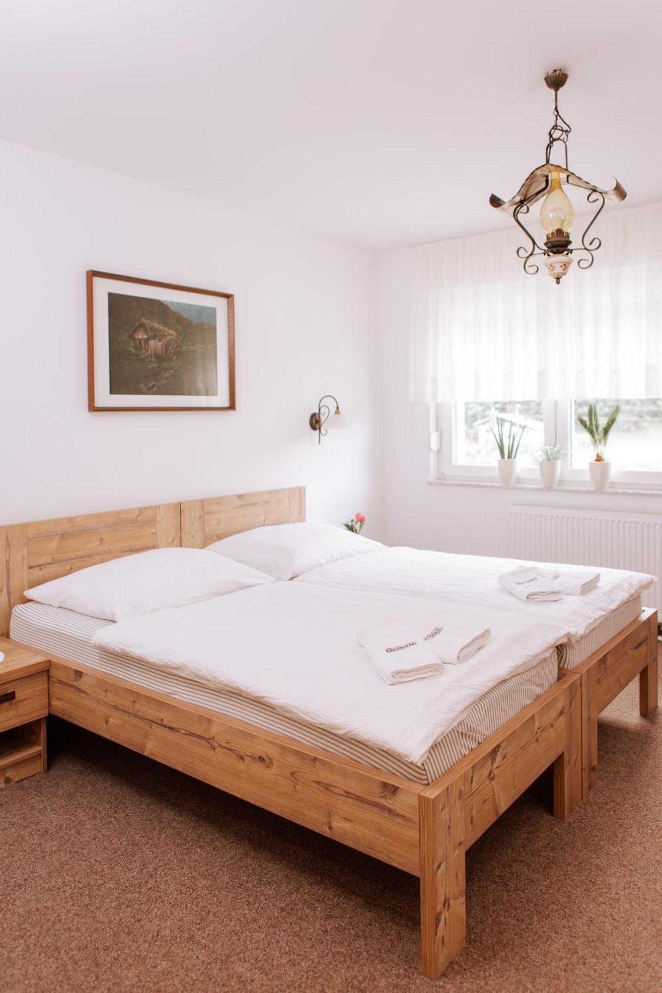 Gostisce Krivograd Hotel Prevalje Cameră foto